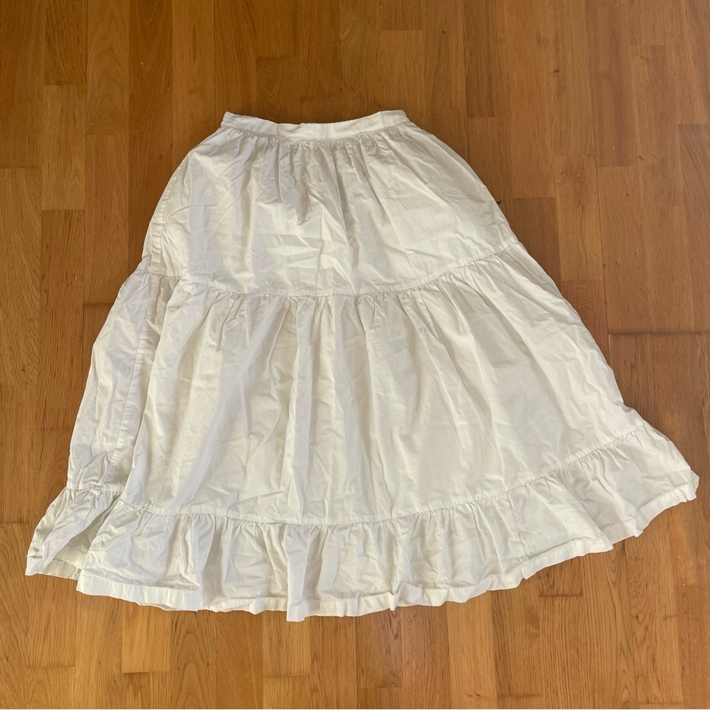 Lulus tiered white midi skirt in size XSmall